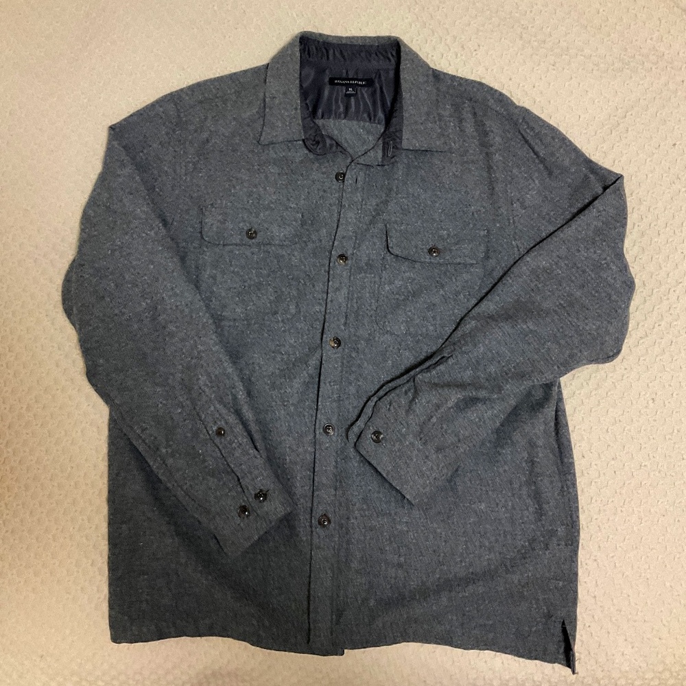 Banana Republic Men’s wool blend shirt (size XL)